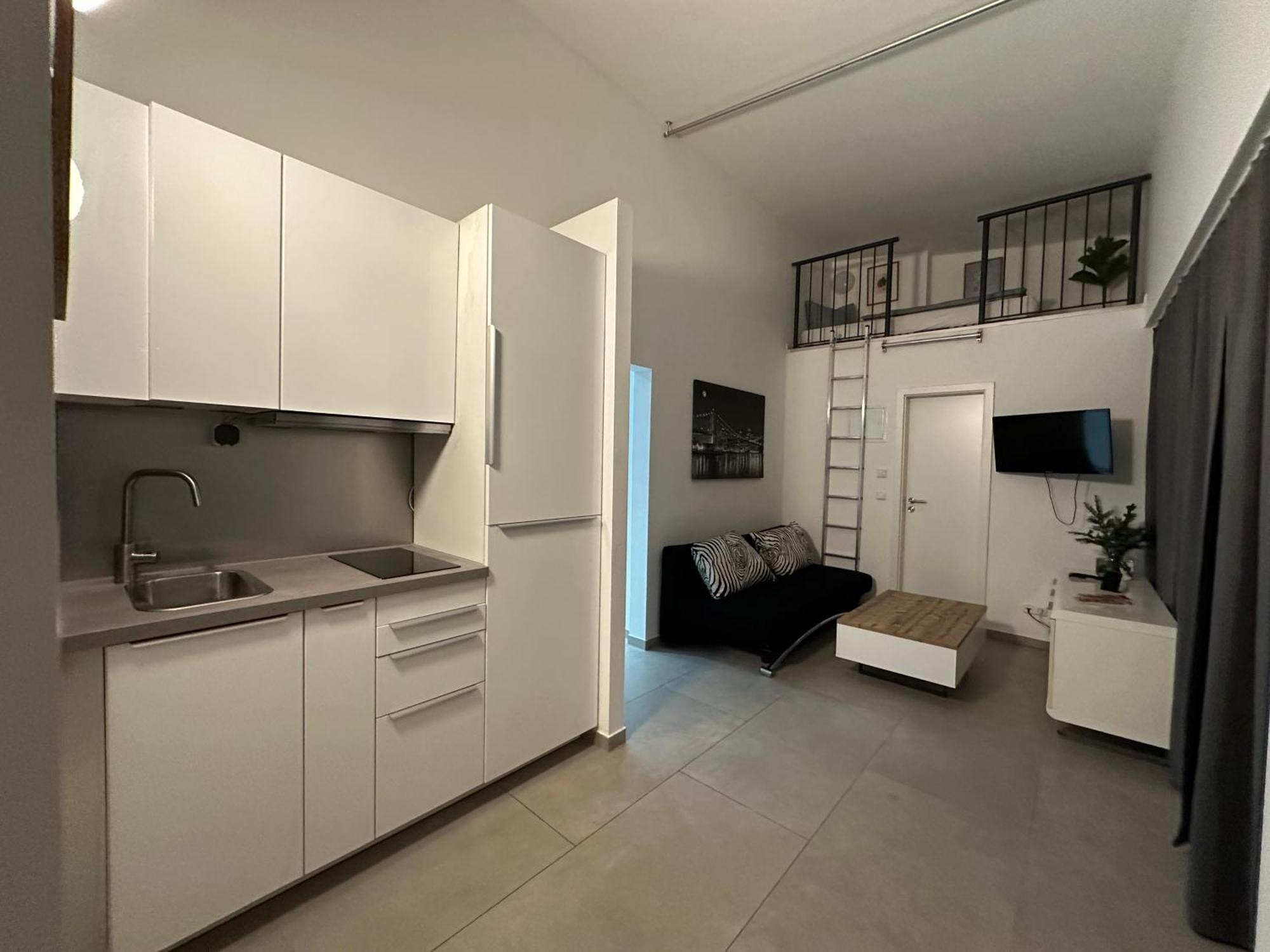 Estelada Boarding Houses - Bogenhausen Monaco di Baviera Esterno foto
