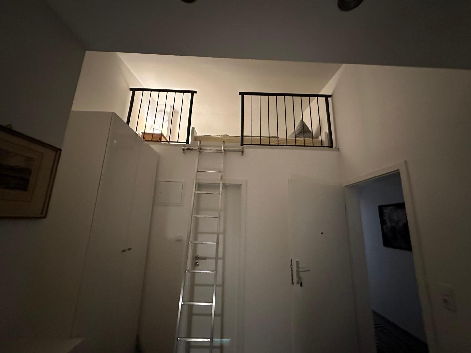 Estelada Boarding Houses - Bogenhausen Monaco di Baviera Esterno foto