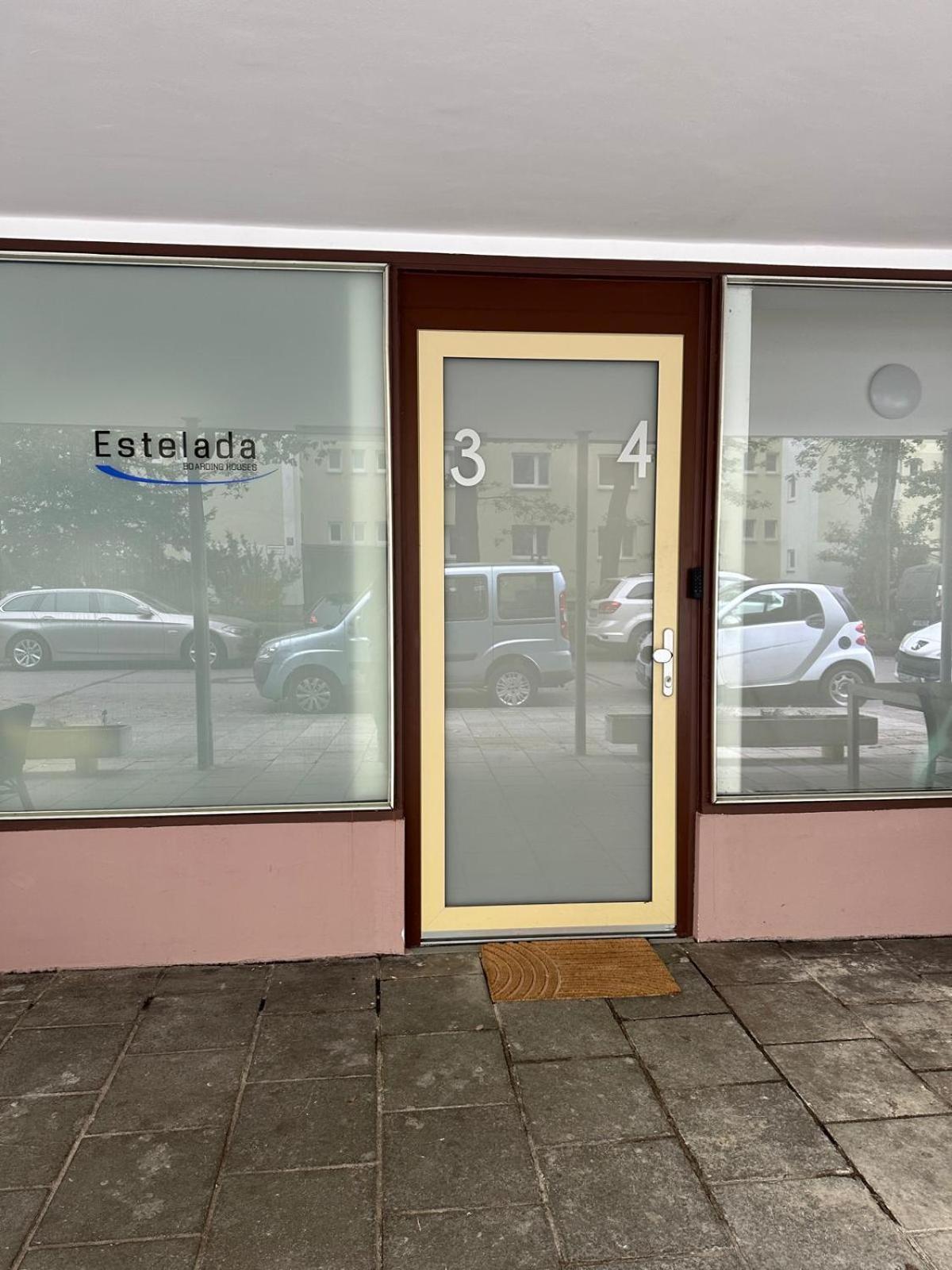 Estelada Boarding Houses - Bogenhausen Monaco di Baviera Esterno foto